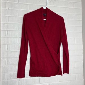 The limited red sweater size M